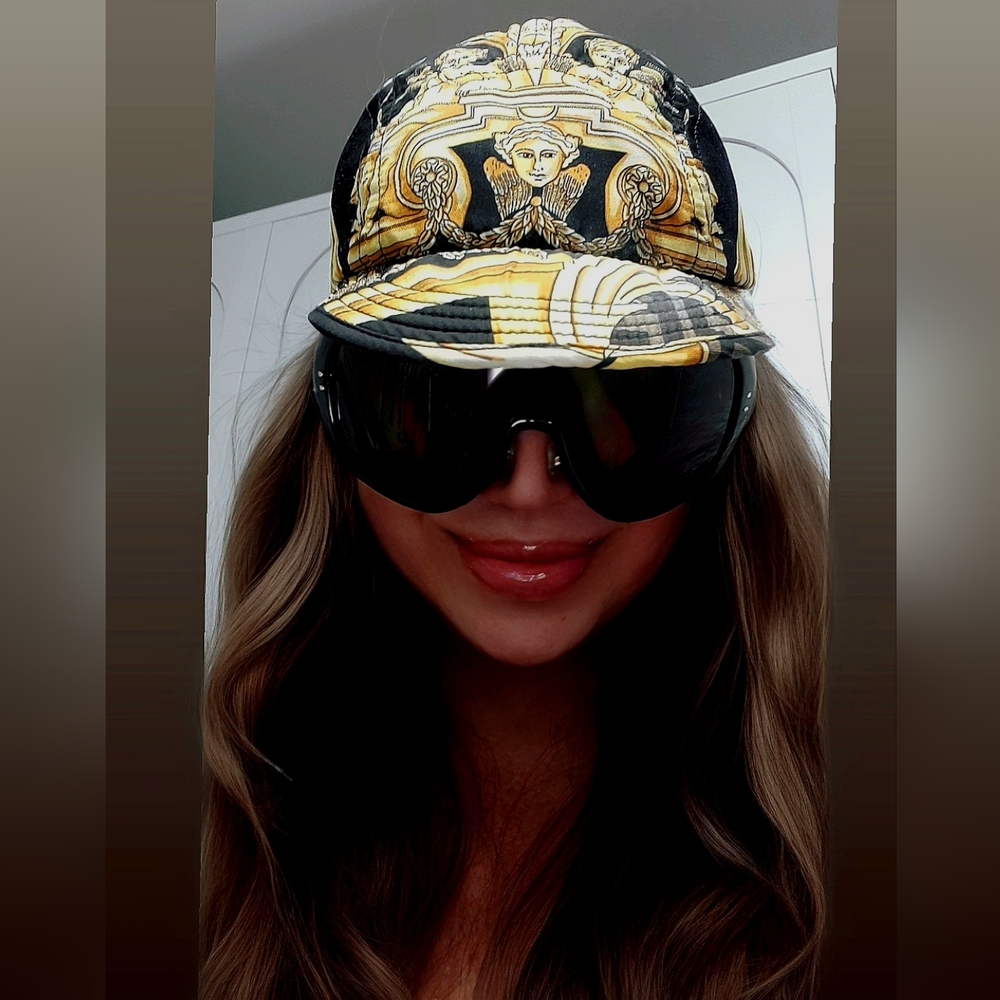 FENDACE Fendi x Versace Silk Cap Hat - Picture 17 of 17